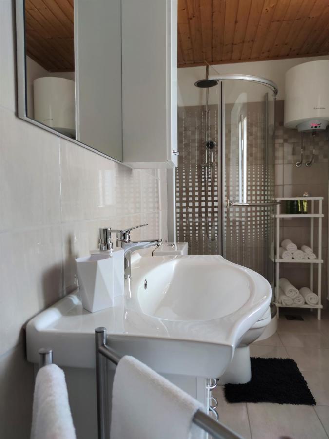 Apartman Josip Garica ภายนอก รูปภาพ