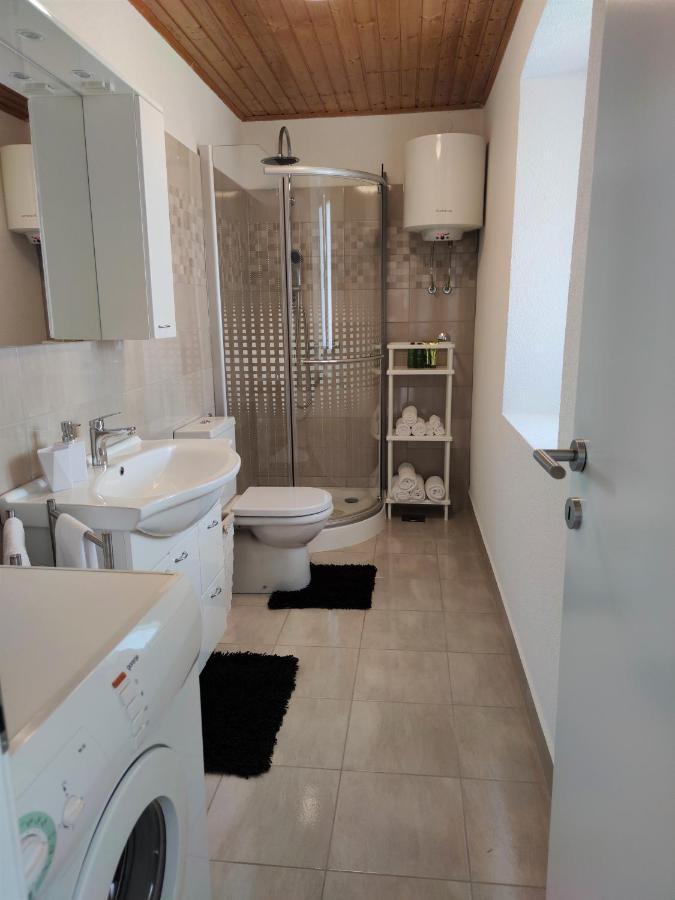 Apartman Josip Garica ภายนอก รูปภาพ