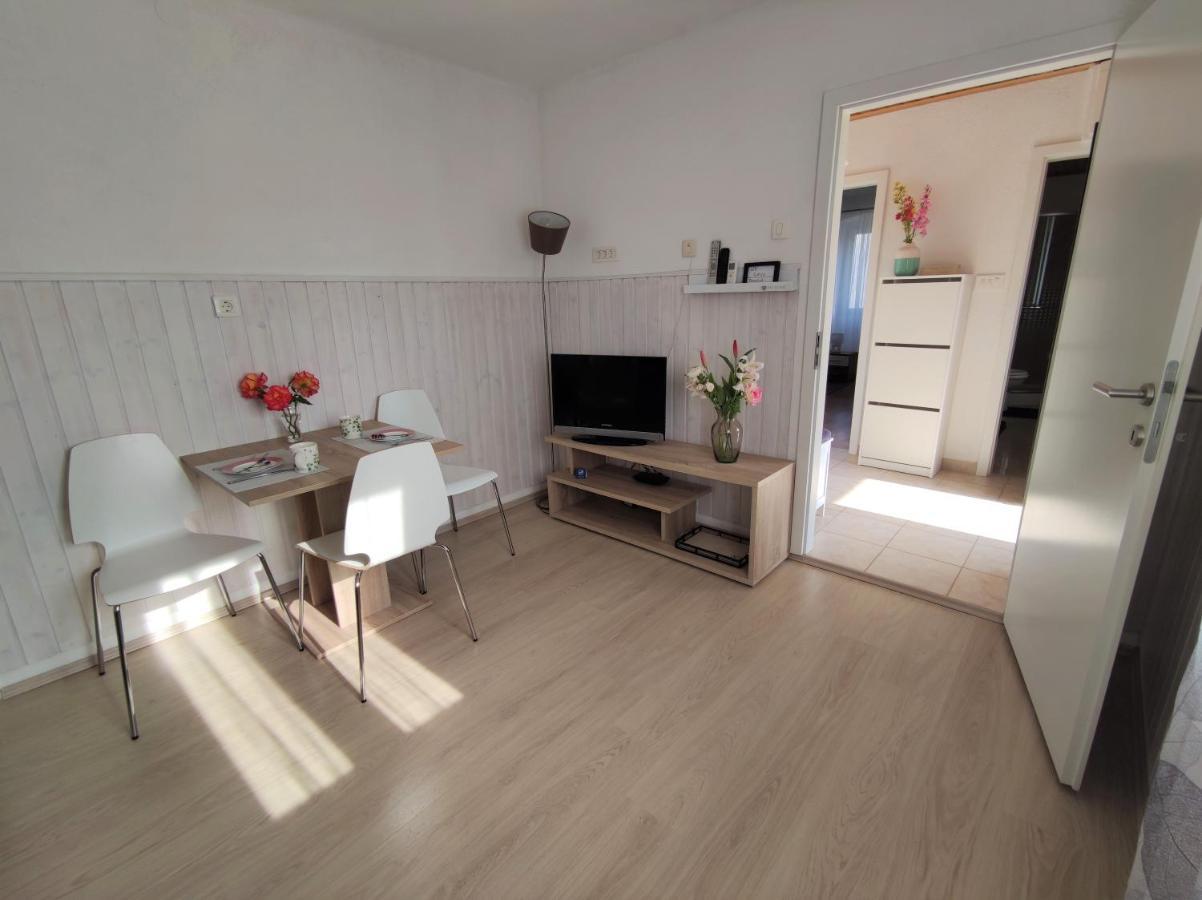 Apartman Josip Garica ภายนอก รูปภาพ