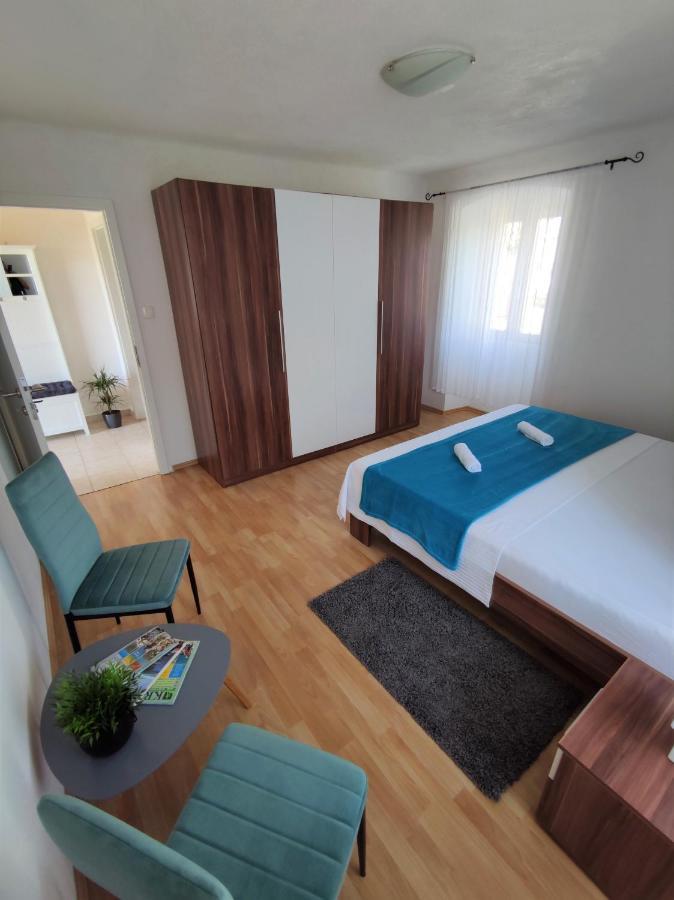 Apartman Josip Garica ภายนอก รูปภาพ